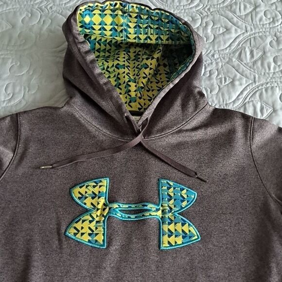Under Armour ladies hoodie NWOT - Picture 2 of 11